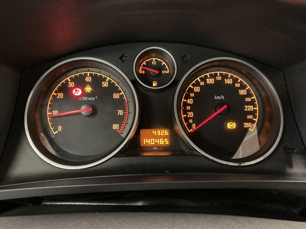 Opel Zafira usata a Torino (12)