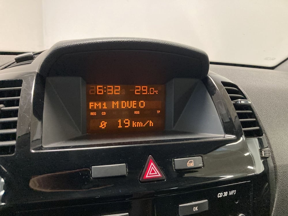 Opel Zafira usata a Torino (15)