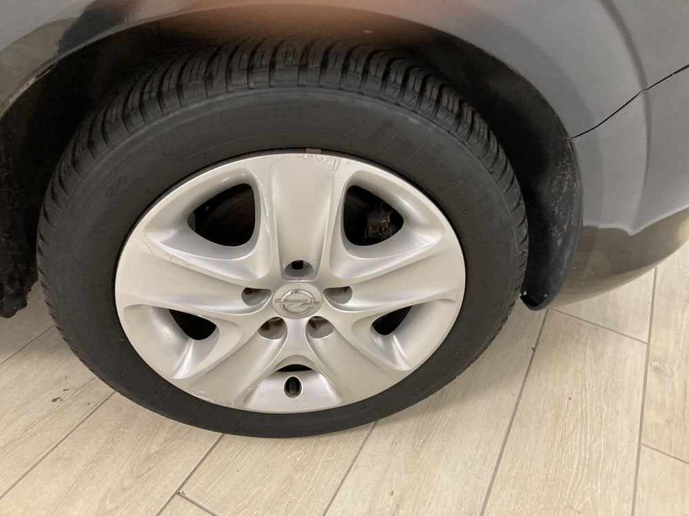 Opel Zafira usata a Torino (7)
