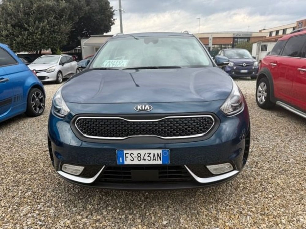 Kia Niro usata a Prato (2)