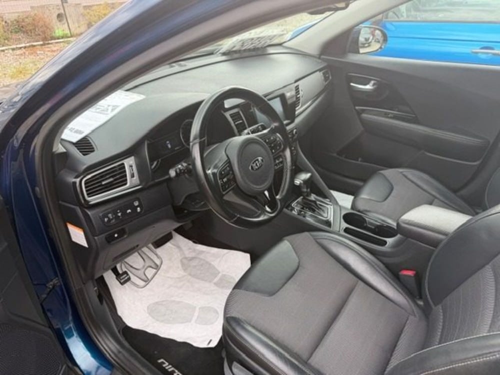 Kia Niro usata a Prato (8)