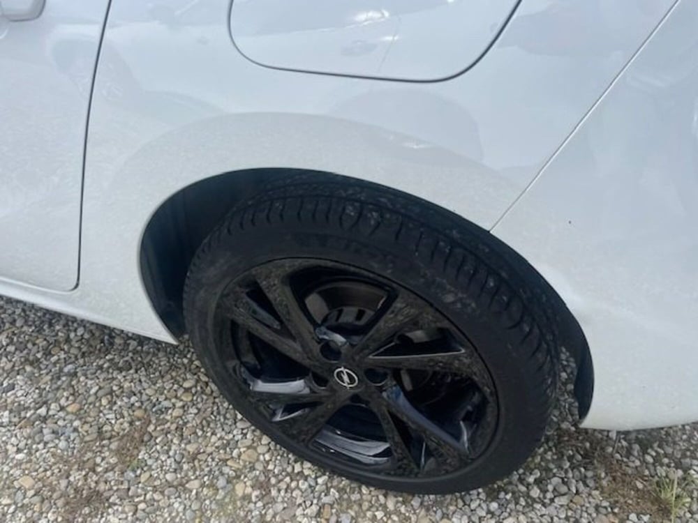 Opel Corsa usata a Prato (8)