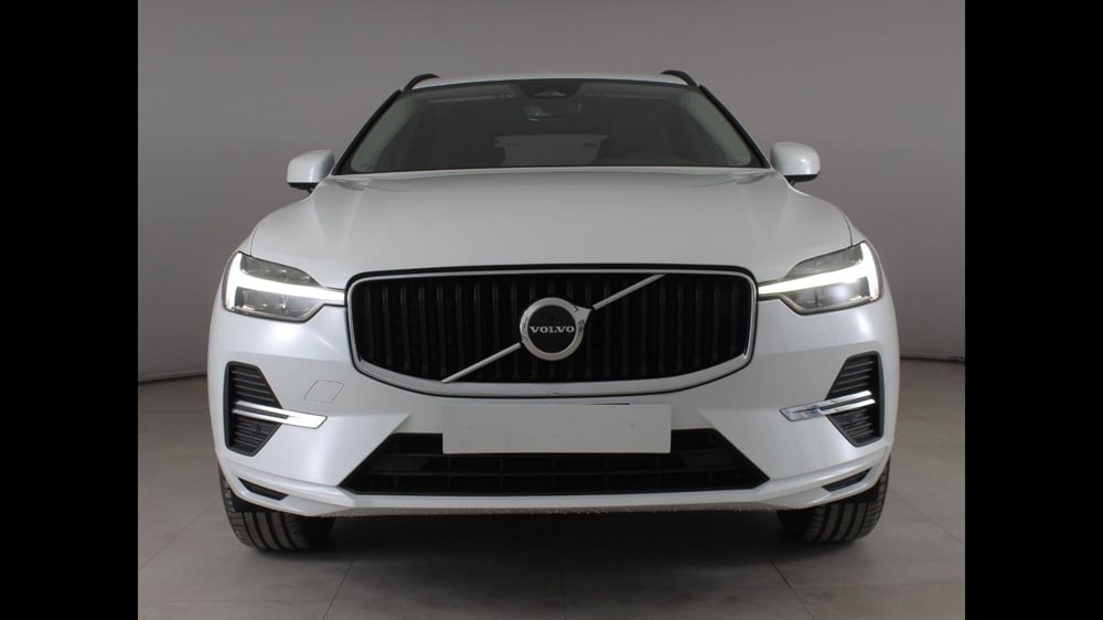 Volvo XC60 nuova a Palermo (3)