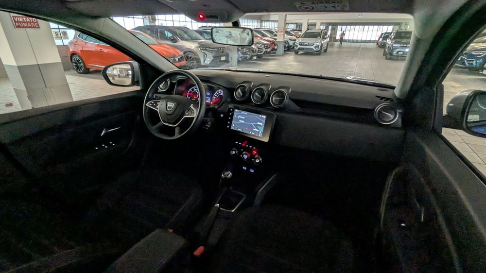 Dacia Duster usata a Milano (11)