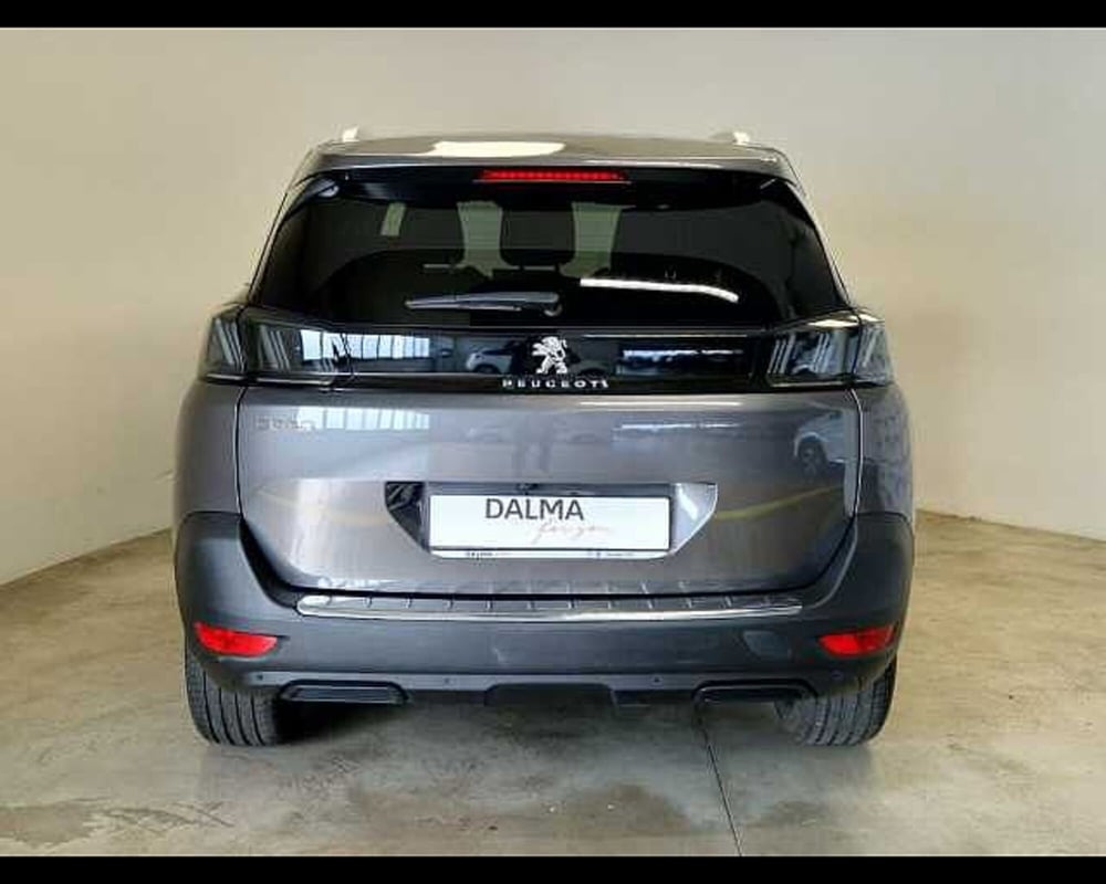 Peugeot 5008 usata a Milano (12)
