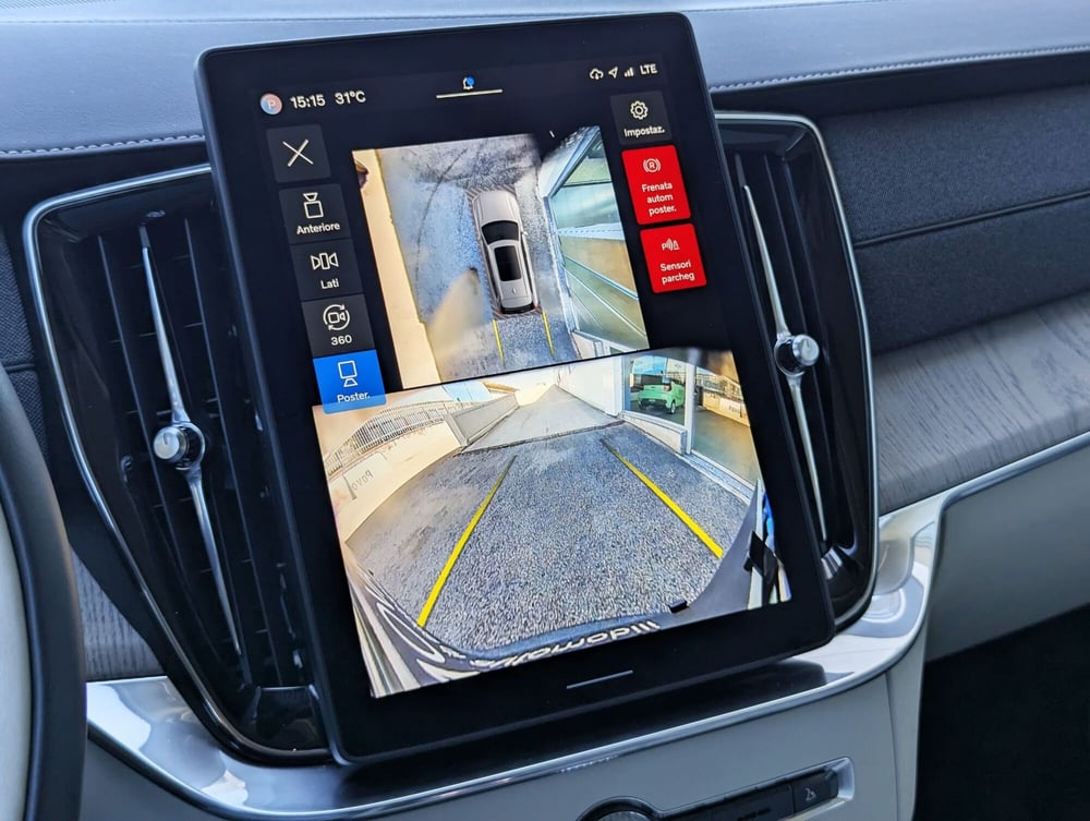 Volvo XC90 usata a Pescara (16)