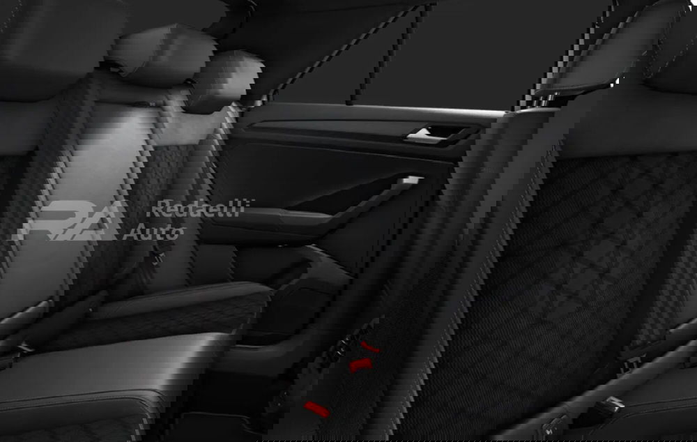 Volkswagen T-Roc nuova a Lecco (7)