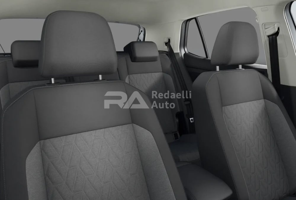Volkswagen T-Cross nuova a Lecco (7)