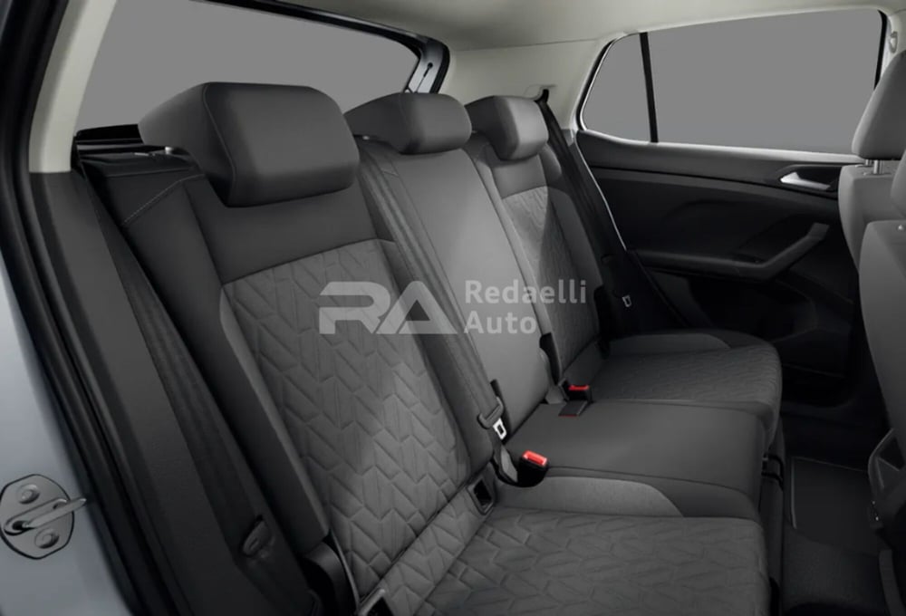 Volkswagen T-Cross nuova a Lecco (8)