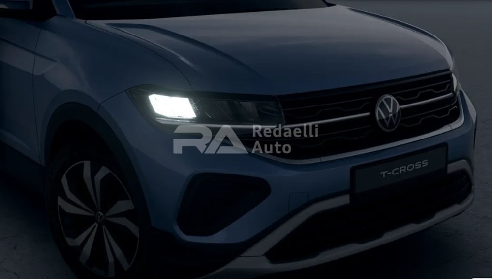 Volkswagen T-Cross nuova a Lecco (4)