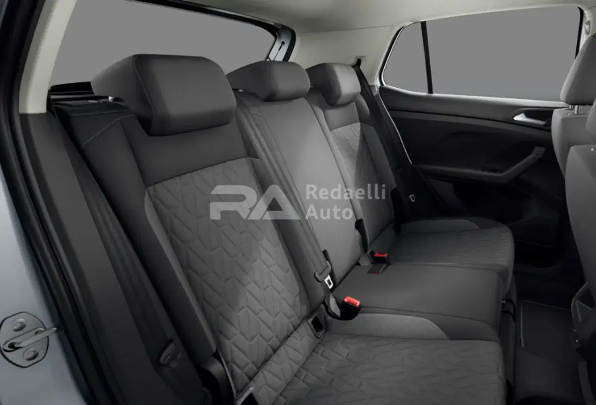 Volkswagen T-Cross nuova a Lecco (6)