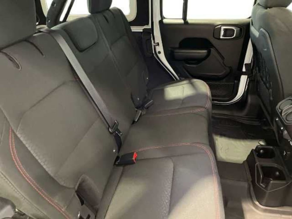 Jeep Wrangler Unlimited usata a Pistoia (12)