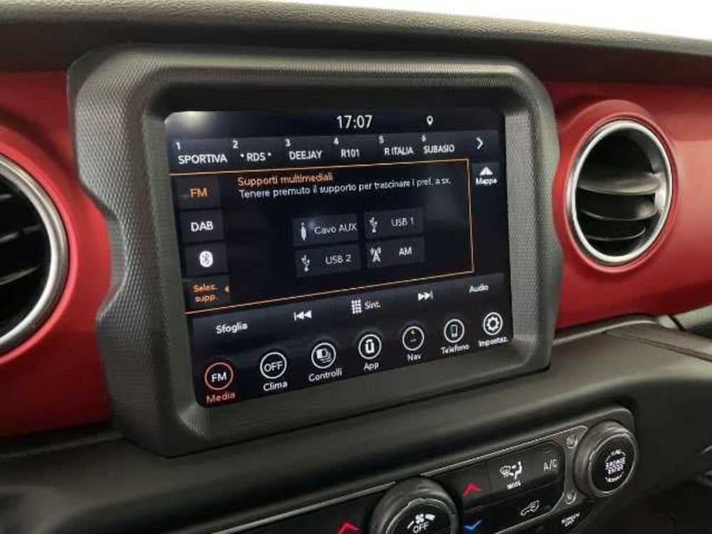 Jeep Wrangler Unlimited usata a Pistoia (14)