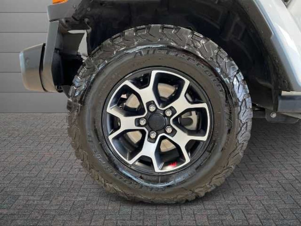 Jeep Wrangler Unlimited usata a Pistoia (6)