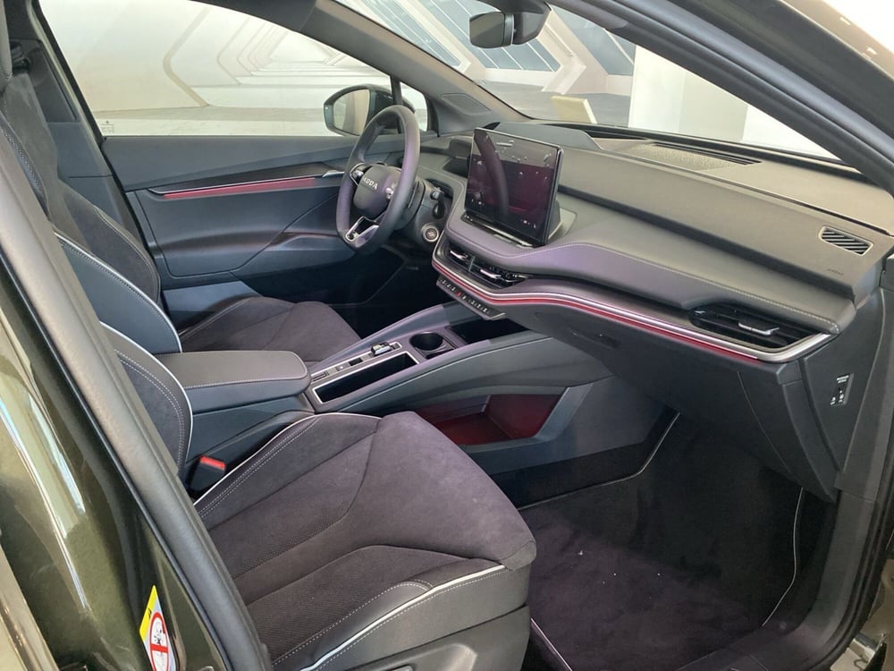 Skoda Enyaq Coupé nuova a Reggio Calabria (5)