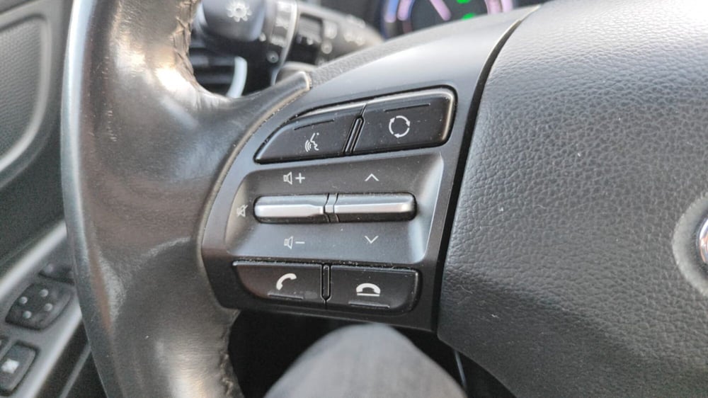 Hyundai Kona usata a Firenze (16)