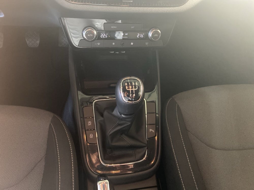 Skoda Fabia usata a Reggio Calabria (18)