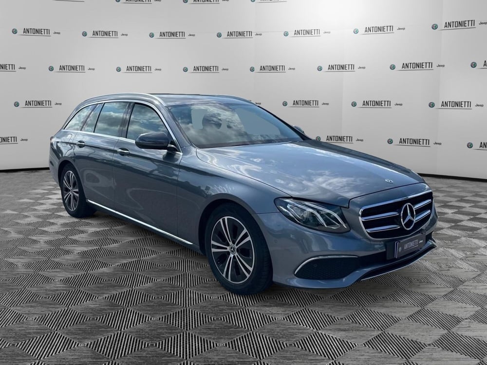 Mercedes-Benz Classe E Station Wagon usata a Ancona (3)
