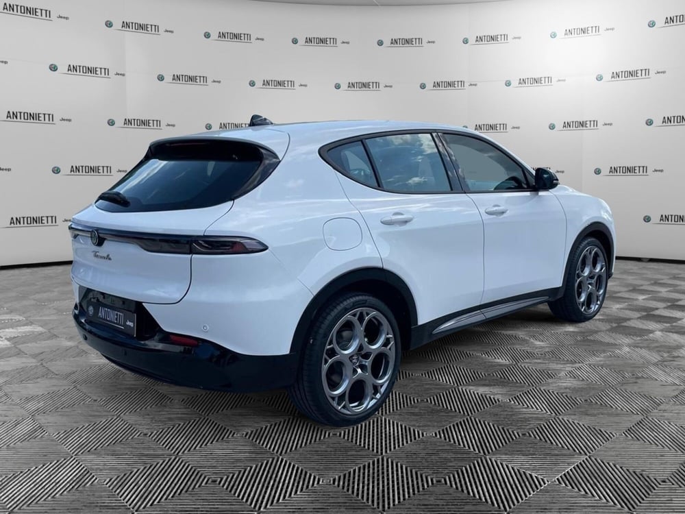 Alfa Romeo Tonale nuova a Ancona (5)