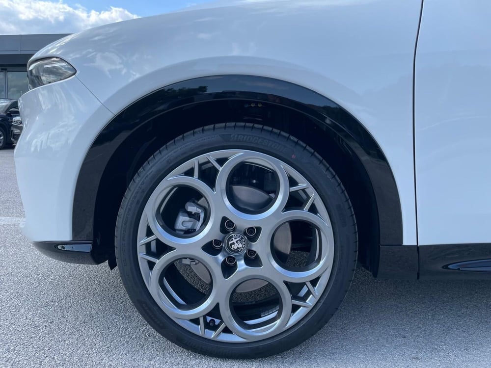 Alfa Romeo Tonale nuova a Ancona (9)