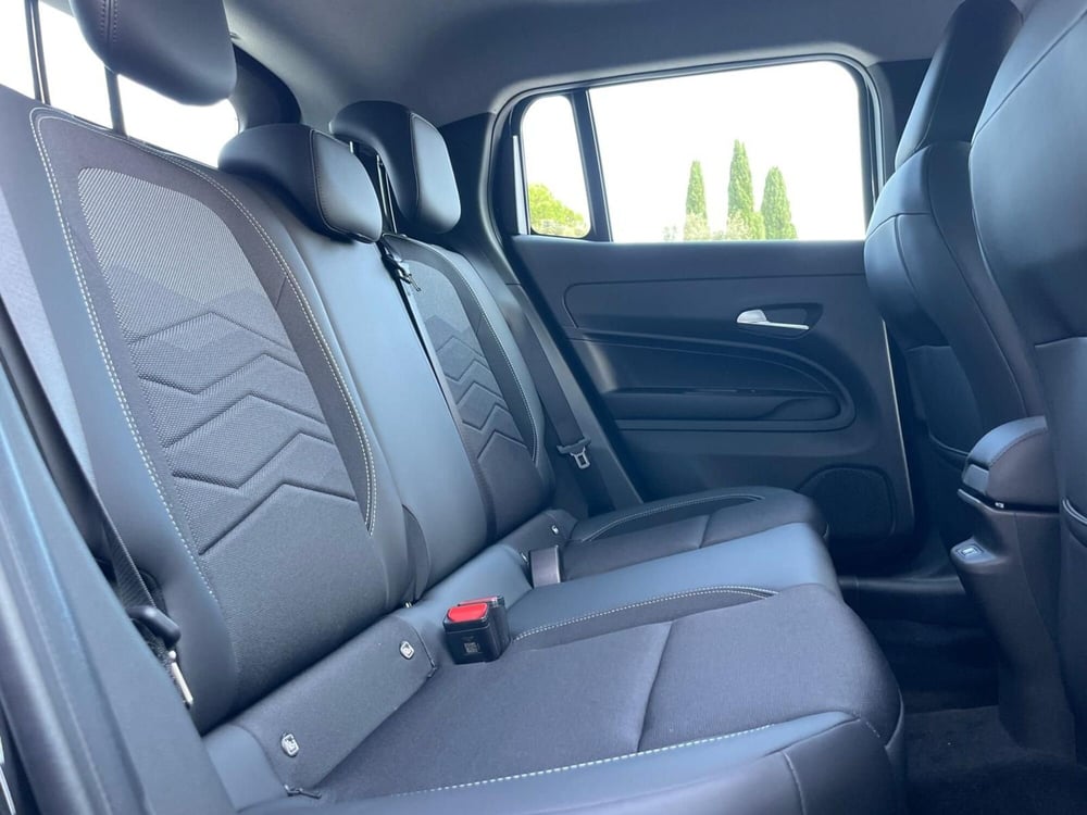 Jeep Avenger nuova a Ancona (20)