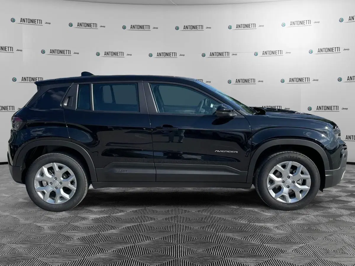 Jeep Avenger nuova a Ancona (4)