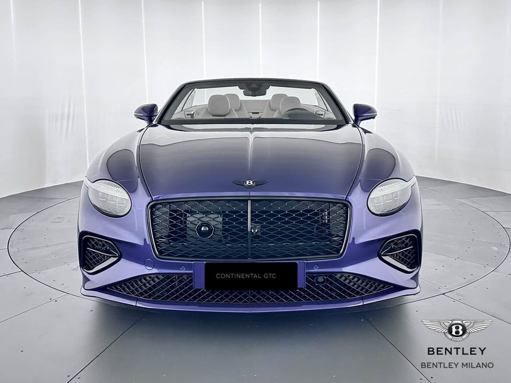Bentley Continental GTC nuova a Milano (2)