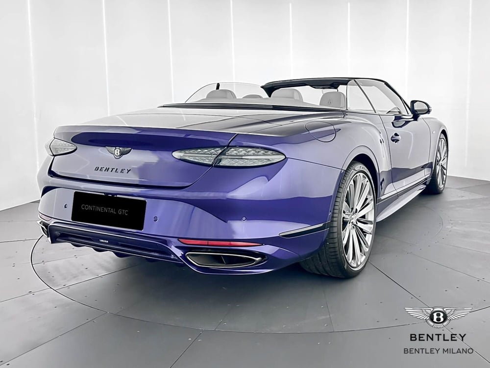 Bentley Continental GTC nuova a Milano (8)