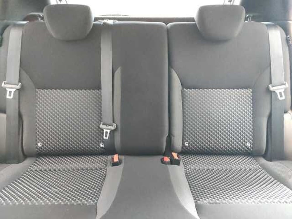 Nissan Micra usata a Teramo (13)