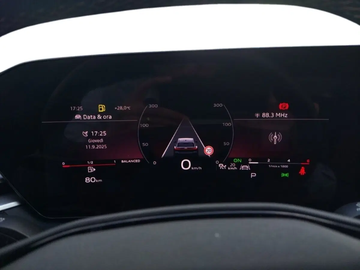Audi A5 Avant usata a Bari (14)