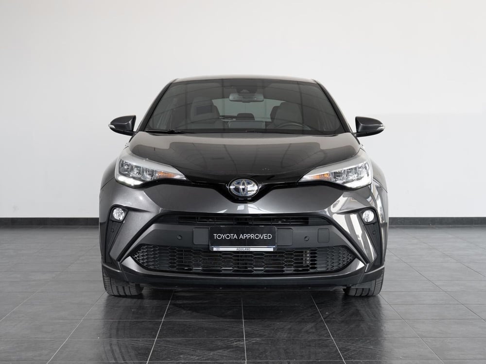 Toyota Toyota C-HR usata a Foggia (5)