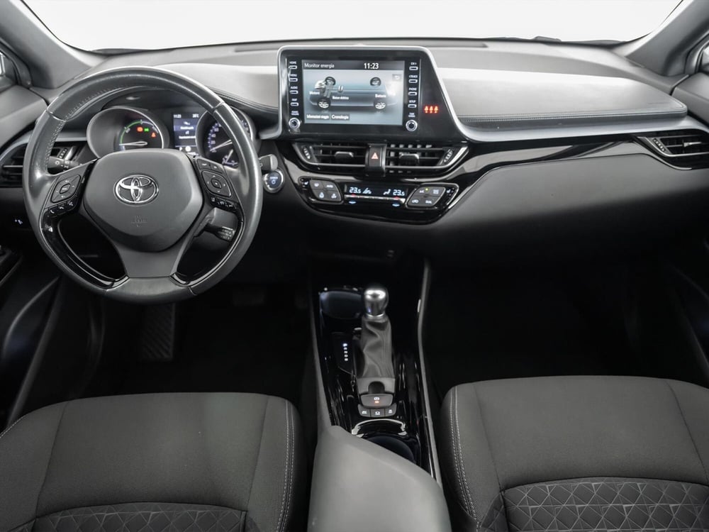 Toyota Toyota C-HR usata a Foggia (9)