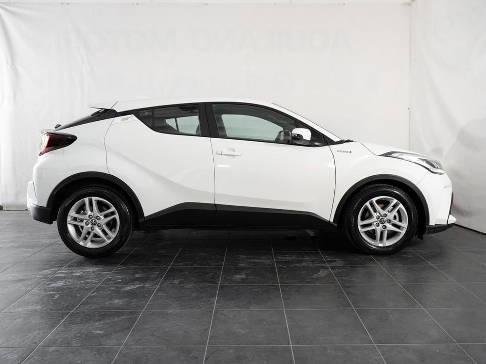 Toyota Toyota C-HR usata a Foggia (14)