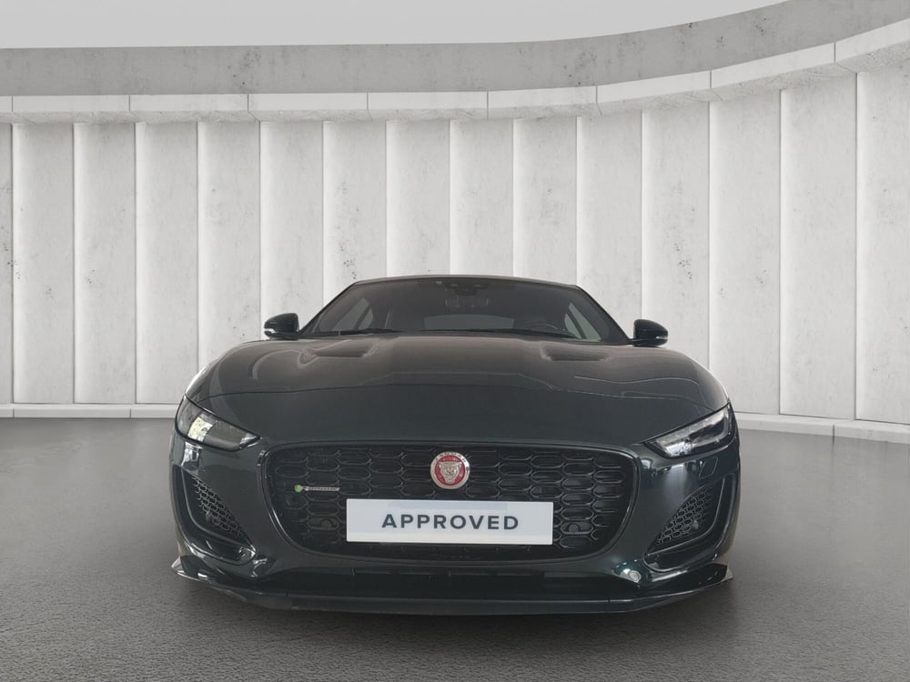 Jaguar F-Type Coupé usata a Milano (8)