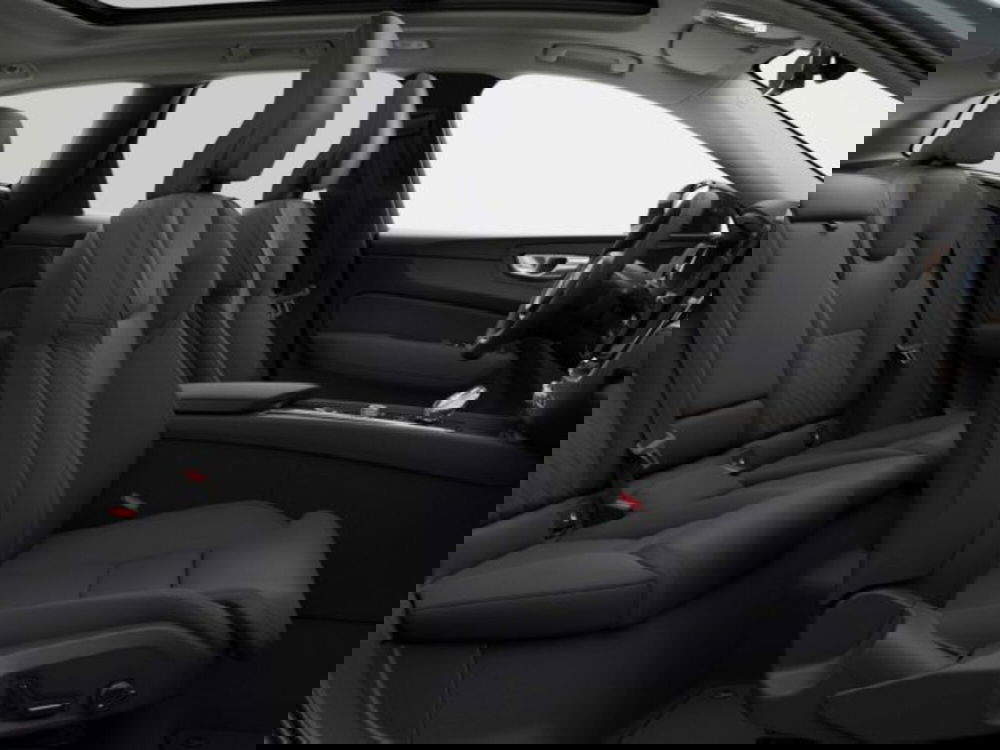 Volvo XC60 nuova a Modena (11)