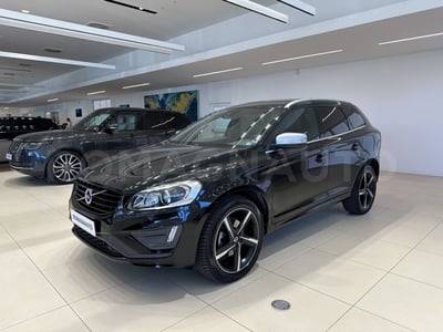 Volvo XC60 D4 R-design Momentum del 2015 usata a Forli&#039;