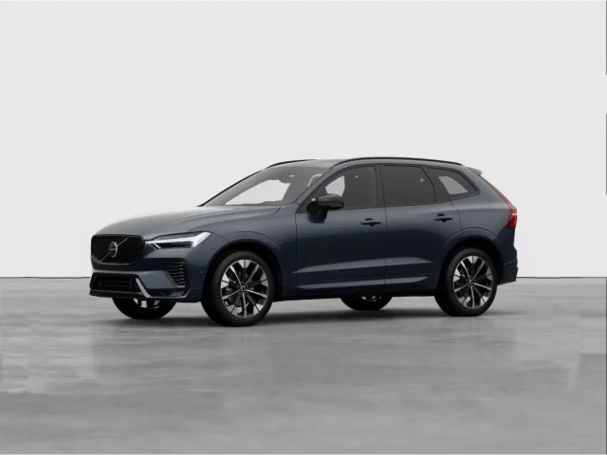 Volvo XC60 nuova a Modena (2)