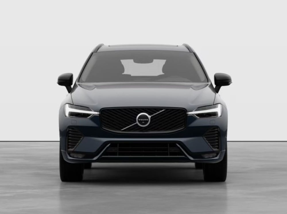 Volvo XC60 nuova a Modena (6)