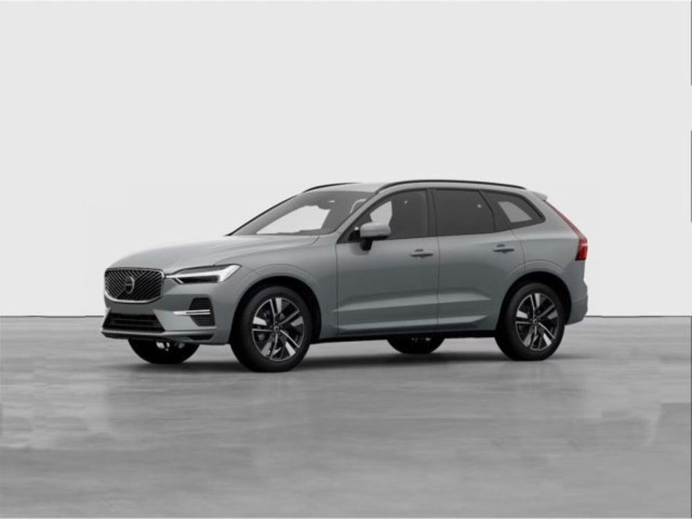 Volvo XC60 nuova a Modena (2)
