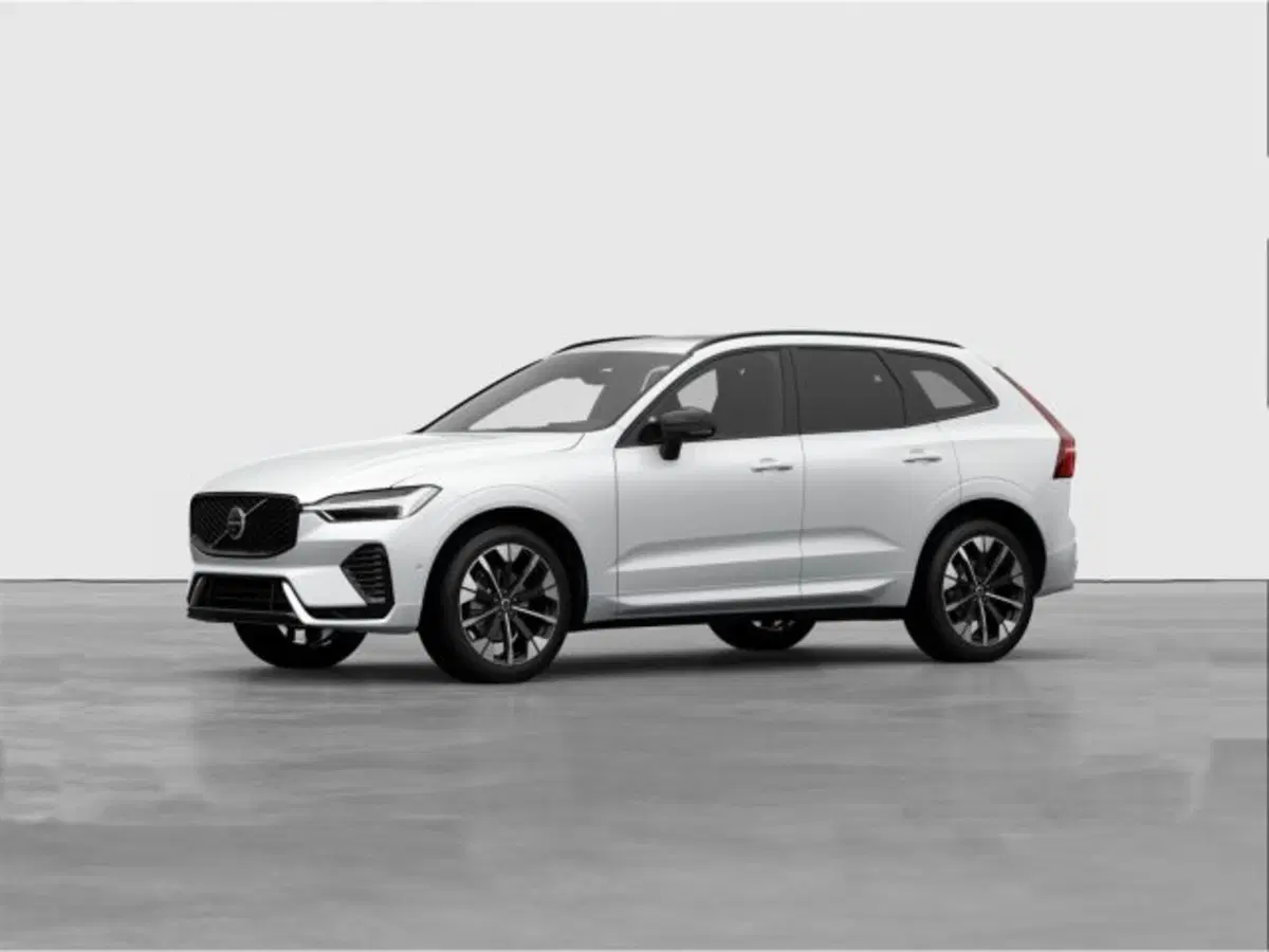 Volvo XC60 nuova a Modena (2)