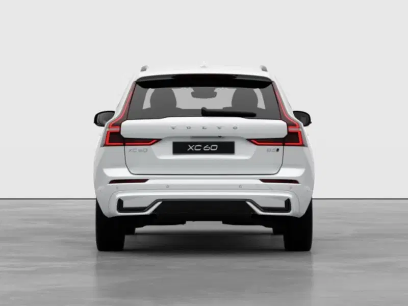 Volvo XC60 nuova a Modena (4)