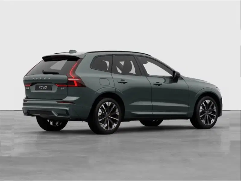 Volvo XC60 nuova a Modena (5)