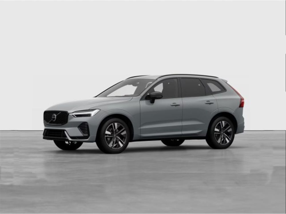 Volvo XC60 nuova a Modena (2)