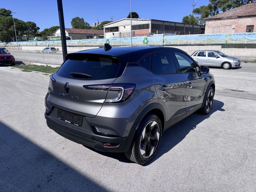 Renault Captur nuova a Ancona (5)