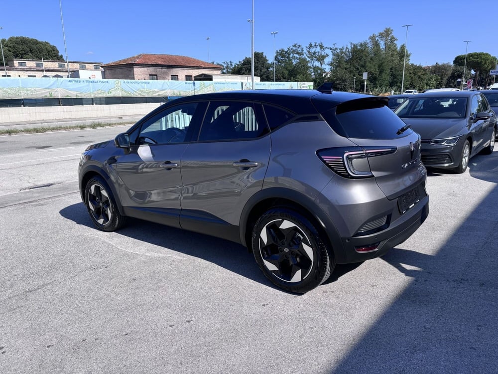 Renault Captur nuova a Ancona (7)