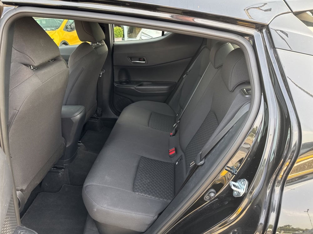 Toyota Toyota C-HR usata a Reggio Calabria (10)