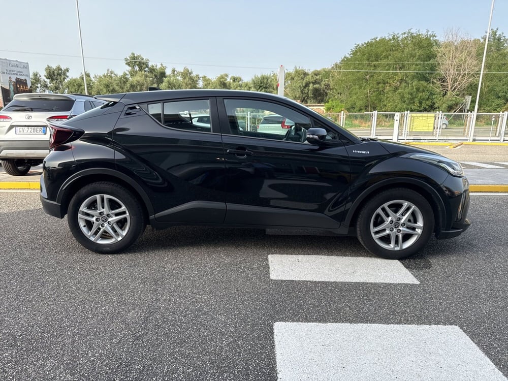 Toyota Toyota C-HR usata a Reggio Calabria (6)