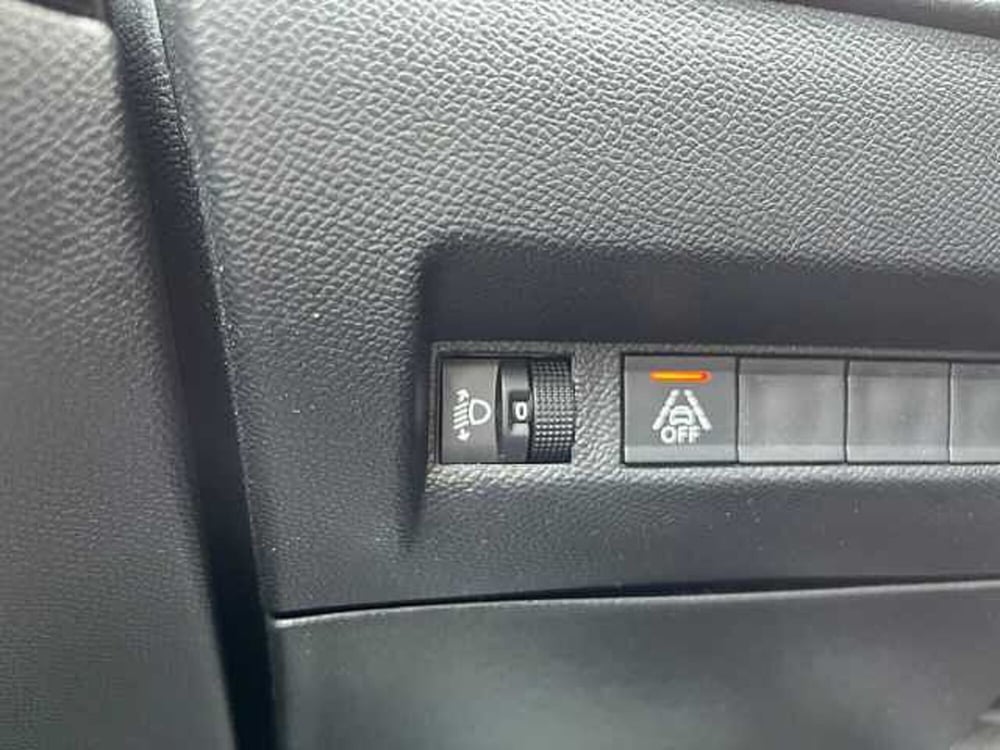 Peugeot 2008 usata a Treviso (20)