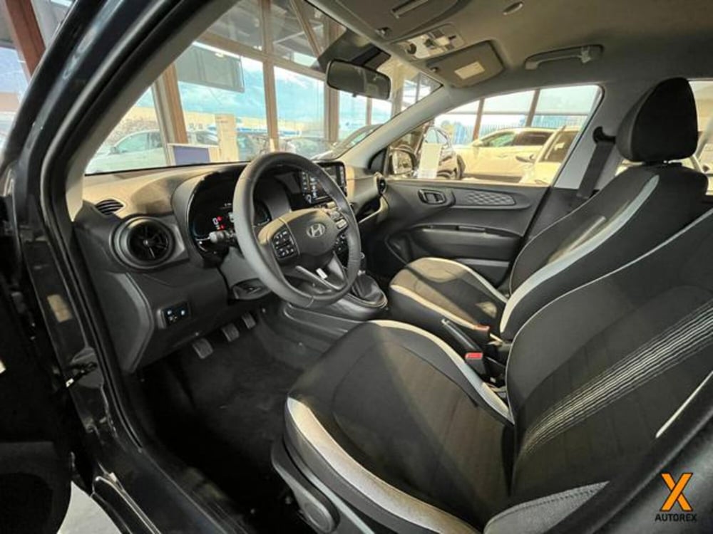 Hyundai i10 nuova a Varese (17)