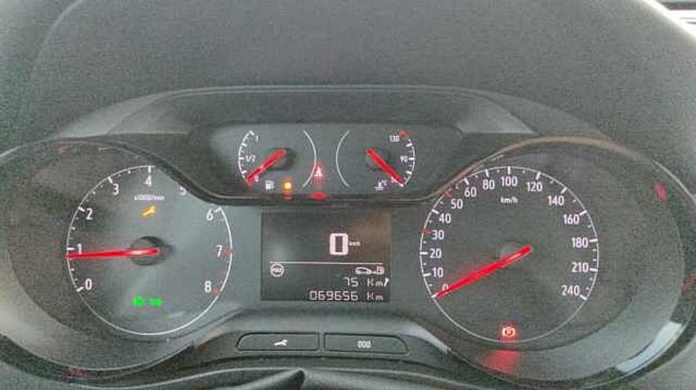 Opel Crossland usata a Firenze (2)